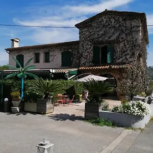 Les Aromes Hotel